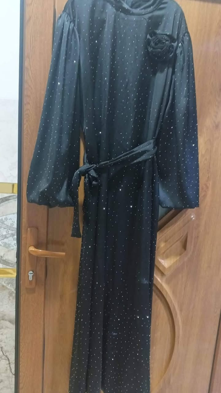 السلام عليكم ورحمة الله وبركاته فساتين قياس فري سايز ملبوسات ع لبسة بس استفسار ع ال خاص البجامة لبسة وحدة وسوت ماملبوس والقاط جاكيت وقميص وبنطرون


**إذا كنت صاحب هذا الإعلان وتريد حذفه لأي سبب، رجاءا أرسل رسالة إلى الدعم الفني**