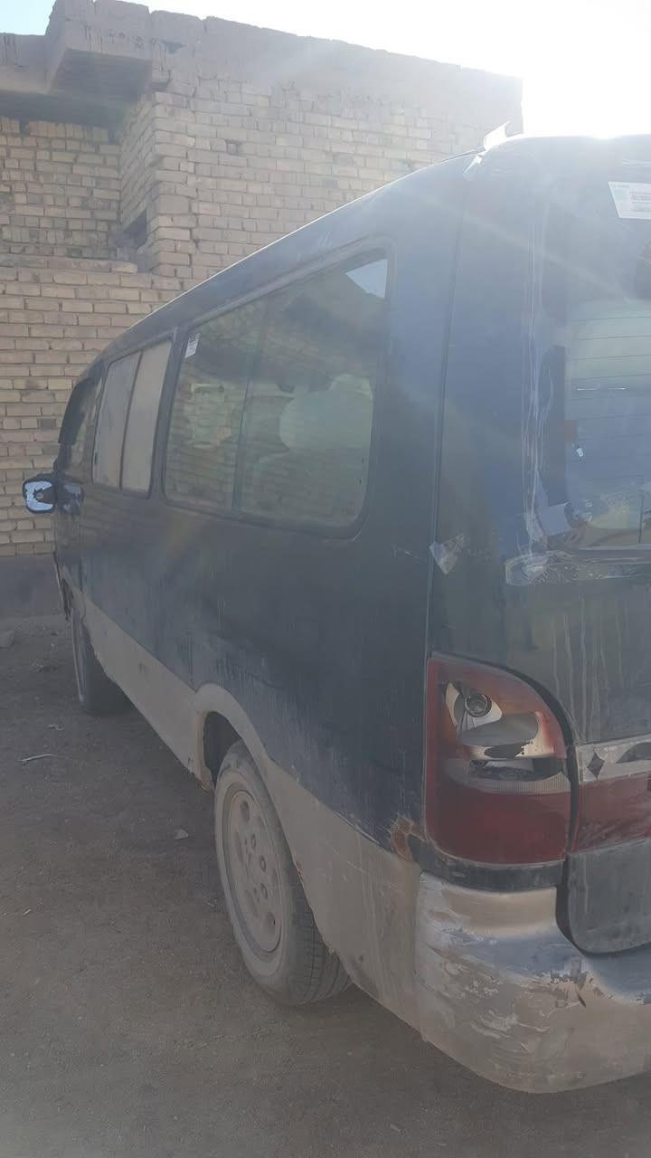 بريجو للبيع  رقم احمر بصره  مصفره من كلشي
.. مكينه كير دواخل كله نضيف سعر 40 وبيها مجال ...مكاني بصره تنومه ..رقمي ***********
