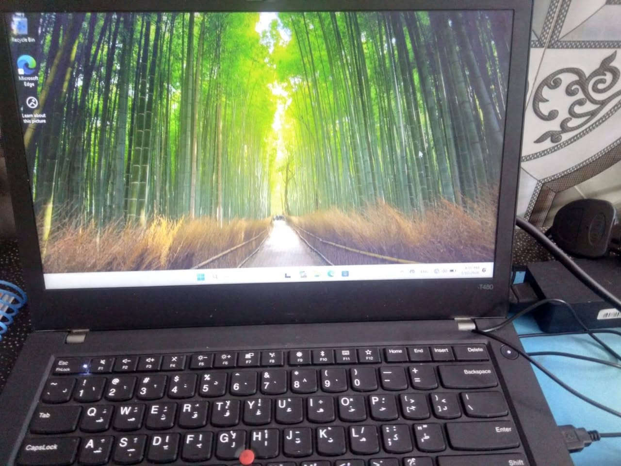 اللابتوب الظاهر بالصورة هو غالبا Lenovo ThinkPad T480 ومبين اسم الموديل T480" يم الشاشة.

هاي أشهر مواصفاته الأصلية تختلف حسب النسخة)

الشاشة : 14 إنج HD أو HD

المعالج : 5 Intel Core أو 17 جيل ثامن

الرام غالبا 8GB أو 16GB وقابلة للزيادة

التخزين: SSD سريع 128GB / 256GB / 512GB)

كرت الشاشة

Intel UHD 620

البطارية قوية وتعيش زين

النظام 10 Windows أو 11

مناسب للدراسة، التصفح وبرامج خفيفة إلى متوسطة


**إذا كنت صاحب هذا الإعلان وتريد حذفه لأي سبب، رجاءا أرسل رسالة إلى الدعم الفني**