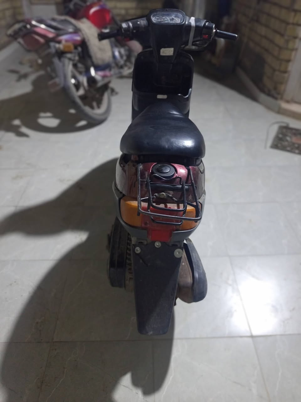 سلام عليكم ورحمة الله وبركاته 
ـــــــــــــــــــــــــــــــــــــــــــــــــــــــــ
دراجه ذبانه نوع بطه 
دراجه كلشي مابيه وهاي نضافته دراجه سلف كهربايات كله تشتغل 
دراجه كلشي مابيه بس تركته صارلي سبوع الهندر مالته لطش وديته لل مصلح كال بدلله عرموطه وعفته ومابدلته وهاي دراجه كدامكم كلشي مابيه بس دراجه تجي مادك هندر متشغل وسلفه ميشتغل لن ممشتغله دراجه فا هاي دراجه كدامكم 
وسعره 175وبيه مجال حك الجيه 
﴿﴿﴿***********﴾﴾﴾بي وتساب وموجود تصال •••مكان كربلاء
