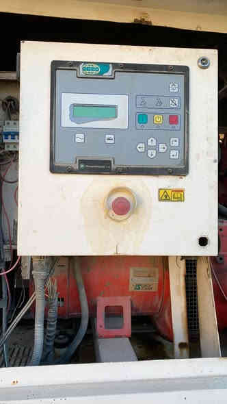 مولده بيركنز 30 كي ڤي انكليزي أصلي كاتم نظيفه جداً استعمال بيت شرط التحميل السعر ٣٥ ورقه للأستفسار ***********
العنوان بغداد
