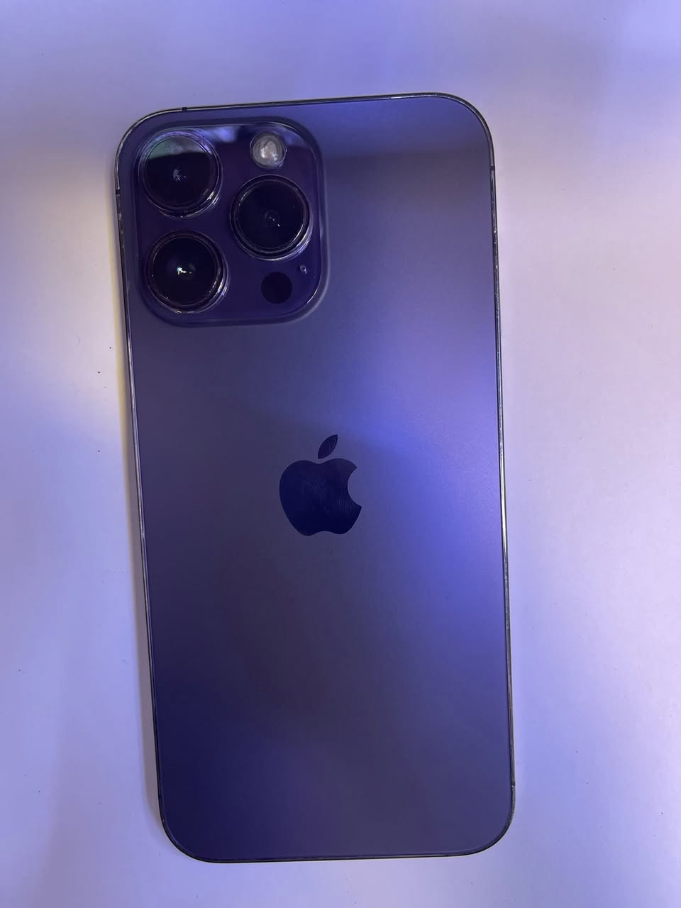 سلام عليكم 14 pro max للبيع السعر ٦٥٠ الف وبي مجال بسيط الجهاز مبدل شاشه وظهر وواكف كامره اماميه وفلاش. مكاني الحريه للتواصل ***********
