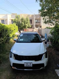 / سيارة للبيع kia سورنتو خليجي رقم بغداد  ماشية 27بأسمي محرك 6 سلندر ف...