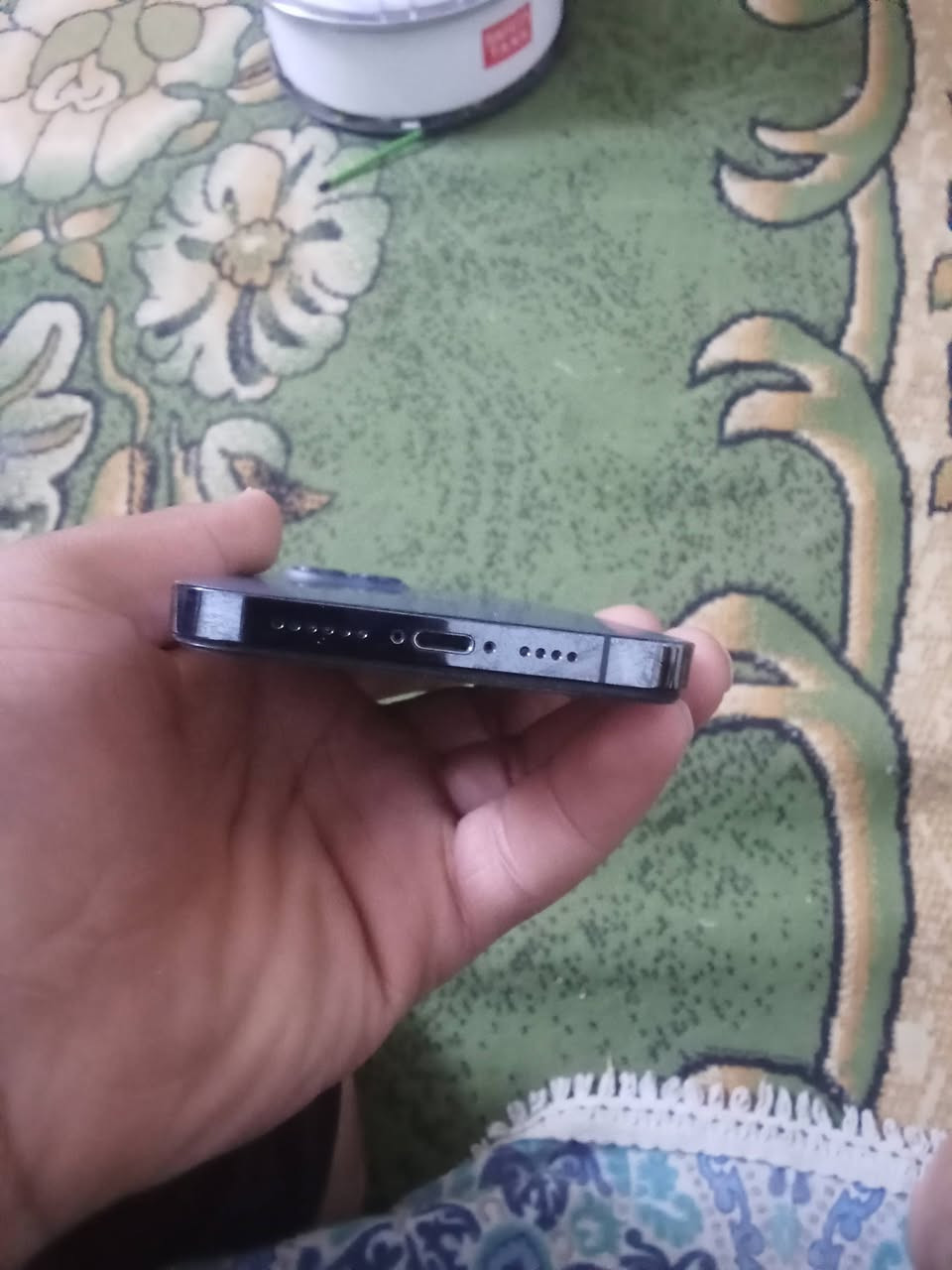 سلام عليكم ايفون 12 ابرو ماكس نضافه فول امبدل بطاريه اصلي ضمان سنه مابي شي  السعر 350 وا بي مجال واني خادم يجي واتساب مستعجل علبيع*********** مكاني بغداد بلديات
