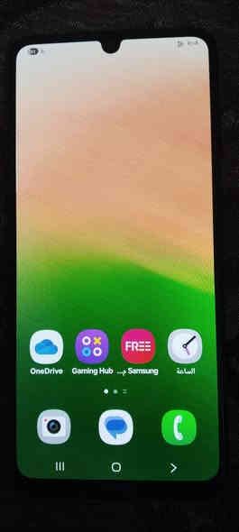 سامسونج A33ذاكرة 128 شاشة سوبر اومليد بصمة بلشاشة السعر 90 الف ***********.    ***********
