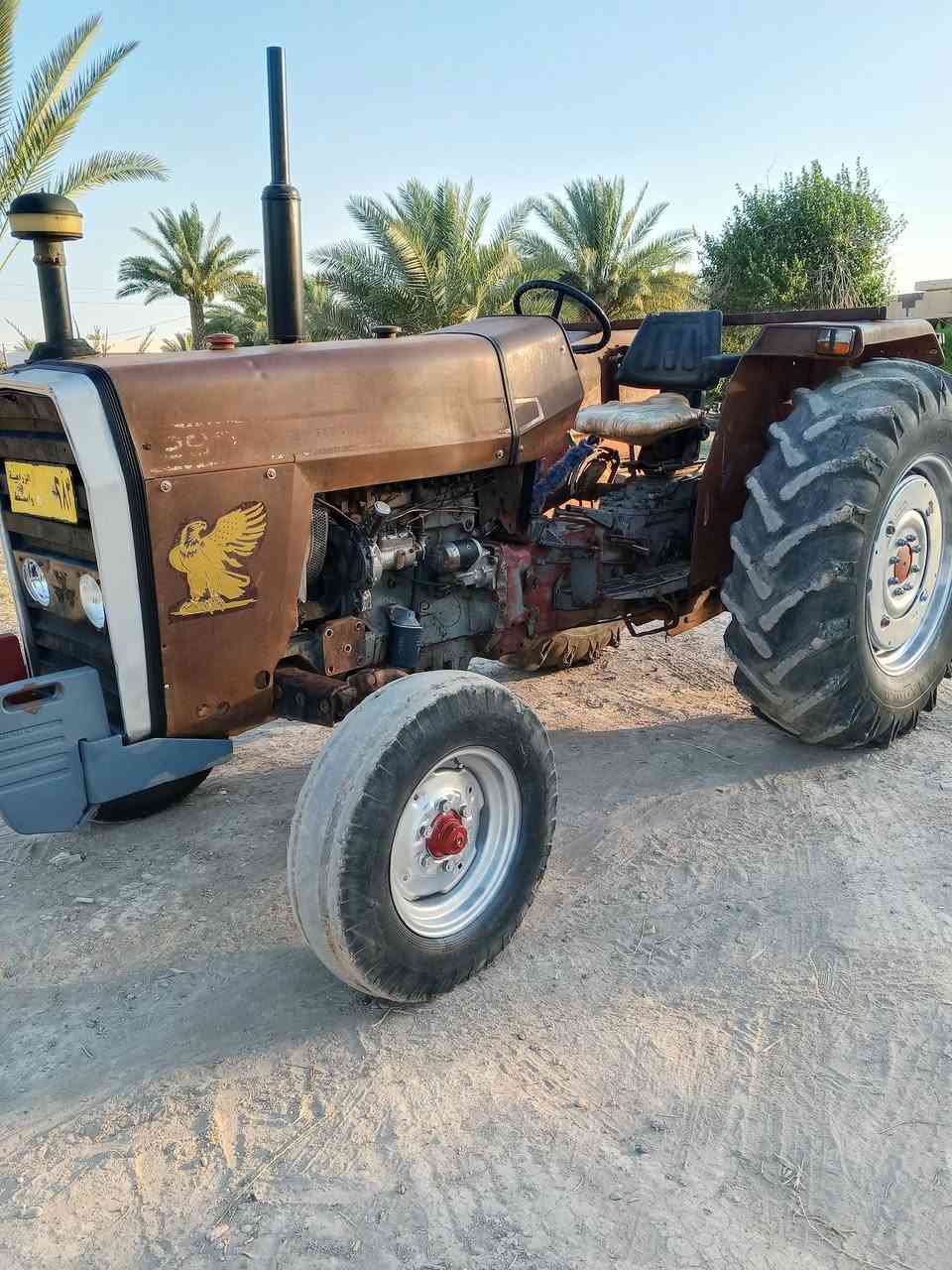 سلام عليكم مكينه فوركسن حجم 290 موديل 81 مكفوله كفاله عامه على وضع شركه
محرك كير اكسن هودرليك كله شرط 

كهربائيات كلها شقاله باور دنفص أبو نجمه مكينة جاهزة مجهزه وبلاديه مال جناي هاذا رقم هاتف وشراي يدلل. ***********

