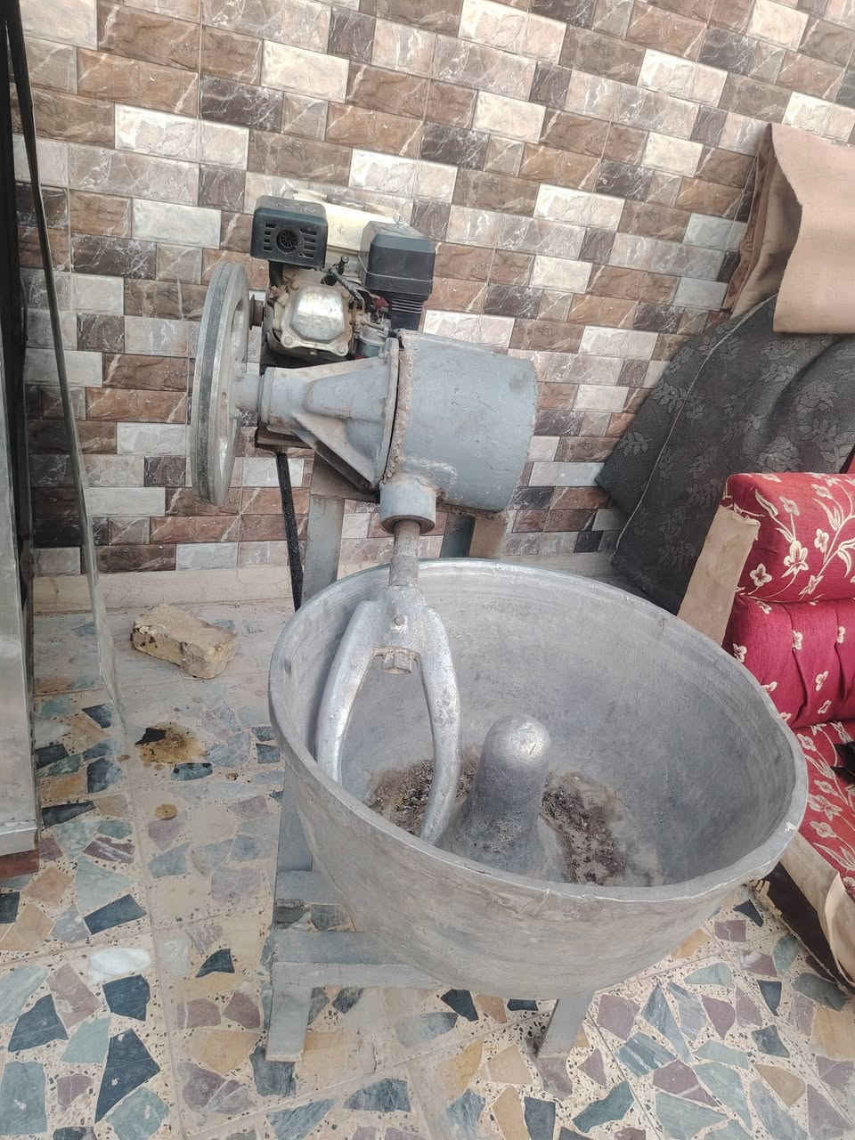 عجانه للبيع
ميسان/***********
