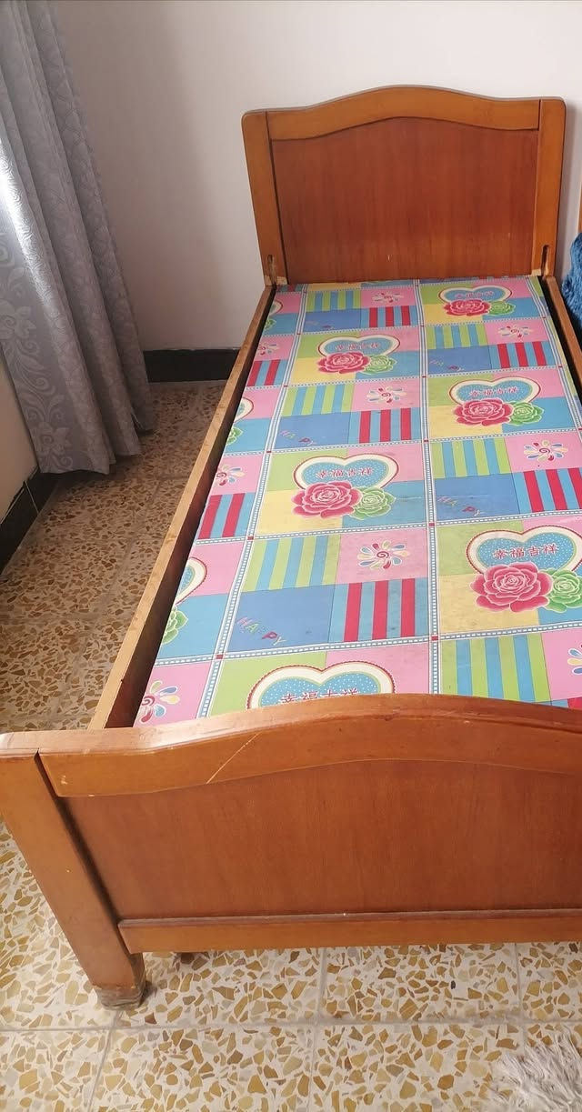 ميز طعام جديد السعر ٢٧ الف الطول ١١٧سم والعرض ٧٣سم من رخصة الادمن وتخت نفر السعر ٦٠ الف


**إذا كنت صاحب هذا الإعلان وتريد حذفه لأي سبب، رجاءا أرسل رسالة إلى الدعم الفني**