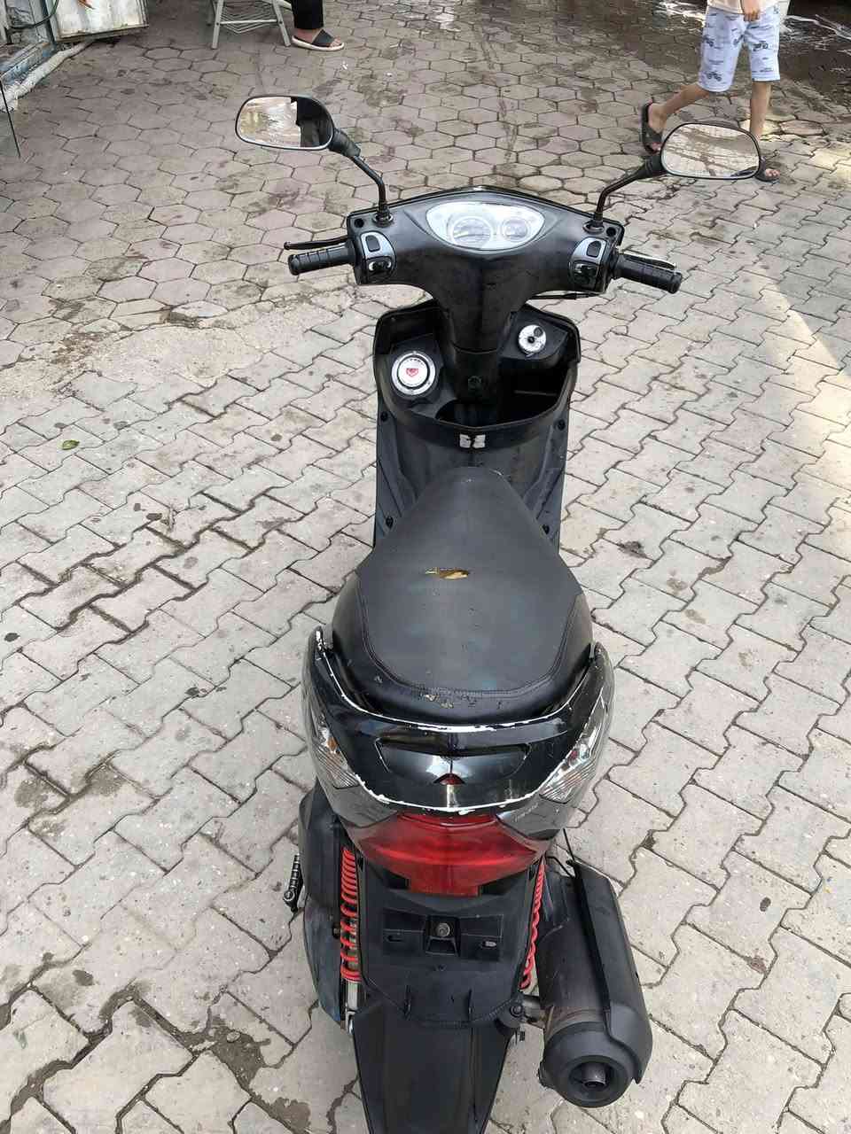 سلام عليكم دراجه ثعلب للبيع الدراجه كلش نضيفه واي نقص مابيه دراجه كله بلاديه كهربائيات كله شغاله تاخذه كلشي متصرف عليه هورن شغال سلف هندر لايت سكنات اشاير كله شغاله الدراجه مال رمبه صارله 3اشهر من نزلته كابريتر بلادي الدراجه ممفتوحه جيب الف فيتر وتعال افحص سعر 700 وبيه مجال مكاني بغداد الحريه للاتصال ع الرقم ***********
