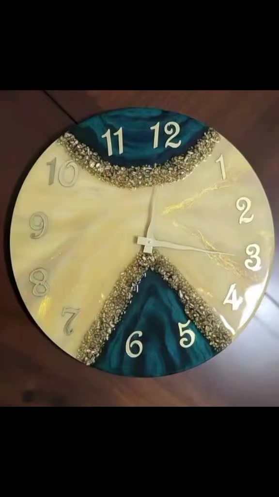 ساعه ريزن حسب طلب تردون هيج تردون بداخلها صوره 
سعر 25 
توصيل داخل قضاء الف أو الفين حسب المكان توصيل محافضه ميسان 4 توصيل كل المحافضات 6
***********
