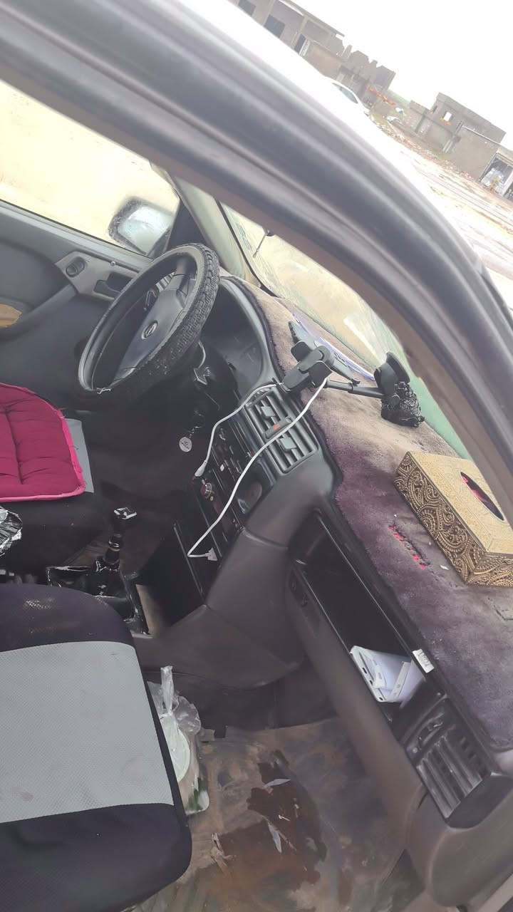 السلام عليكم
اوبل فكترا حجم20
موديل 92
رقم نينوئ
مرشوش جماليه بدون ضرر
گير محرك شرط
تواير جدد 
شرط تحويل 
سياره نضيفه ماينقصه شي 
سعر 30 ومجال بسيط
مكان سياره ربيعه
ستفسار 
***********

***********
