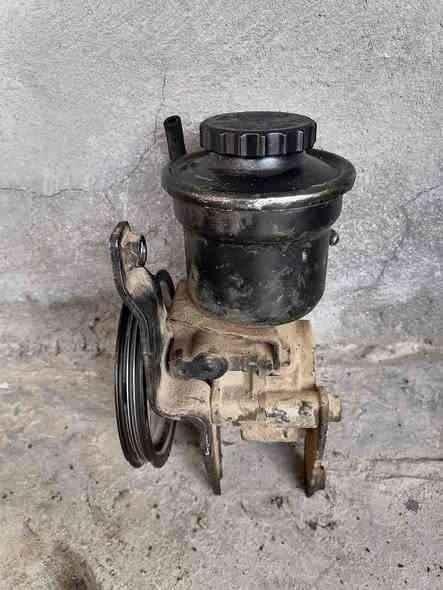 باور كورلا ياباني اصلي حاوية للبيع بسعر مناسب التفاصيل الاتصال على الرقم *********** العنوان واسط
