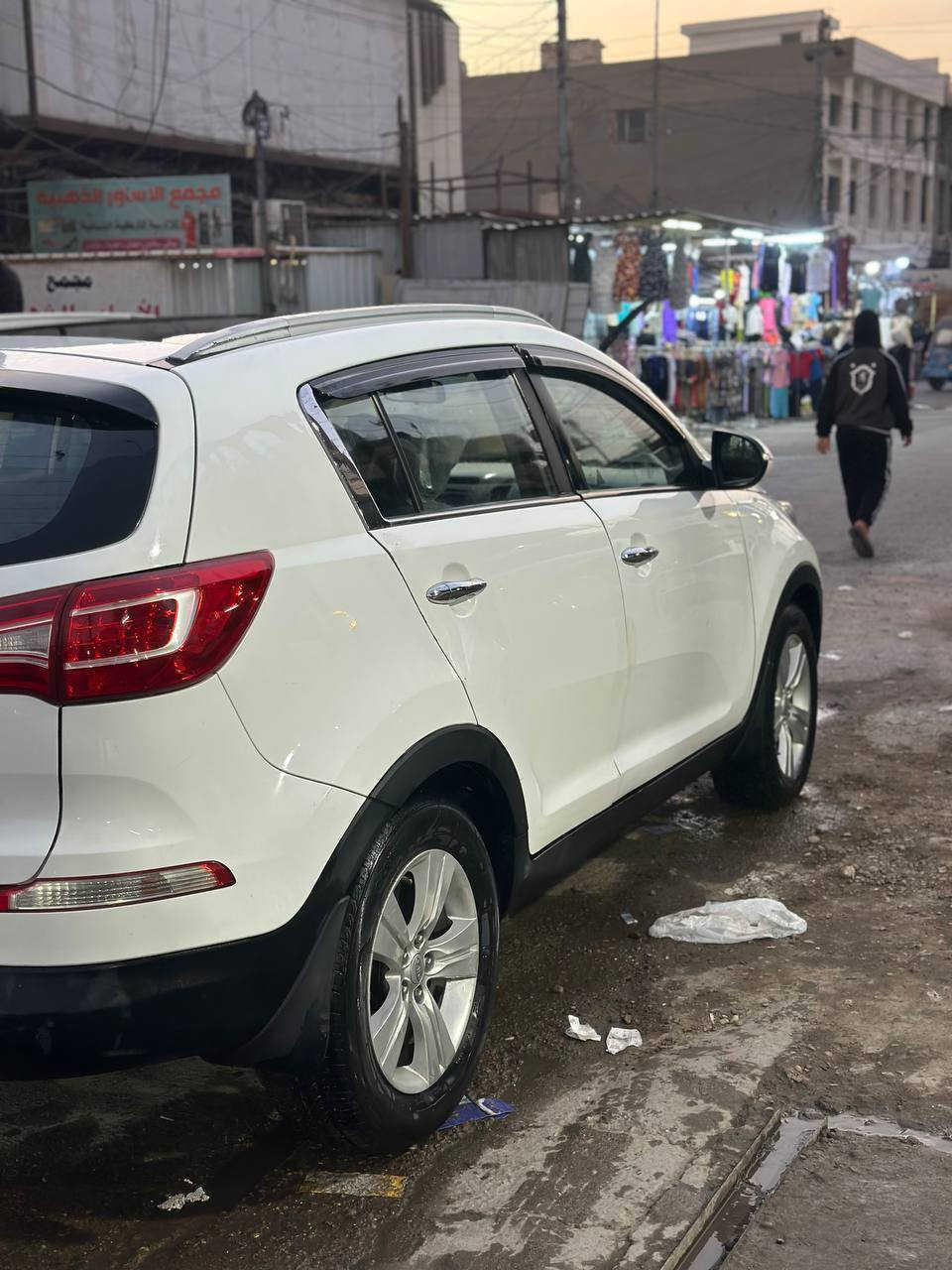 كيا سبورتج موديل 2011
خليجي سونار داخل صور 📷 
السعر 128 بيها مجال 
الاتصال ***********
