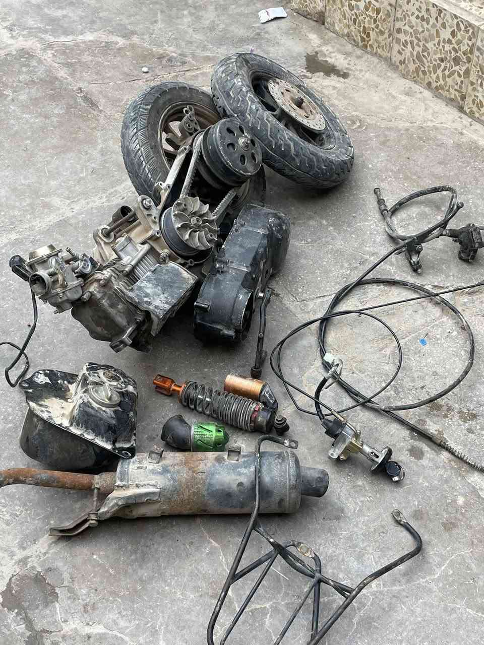 عرض ماكس ومحرك شغال شرط للبيع سعر مناسب ***********وخص هم موجود
