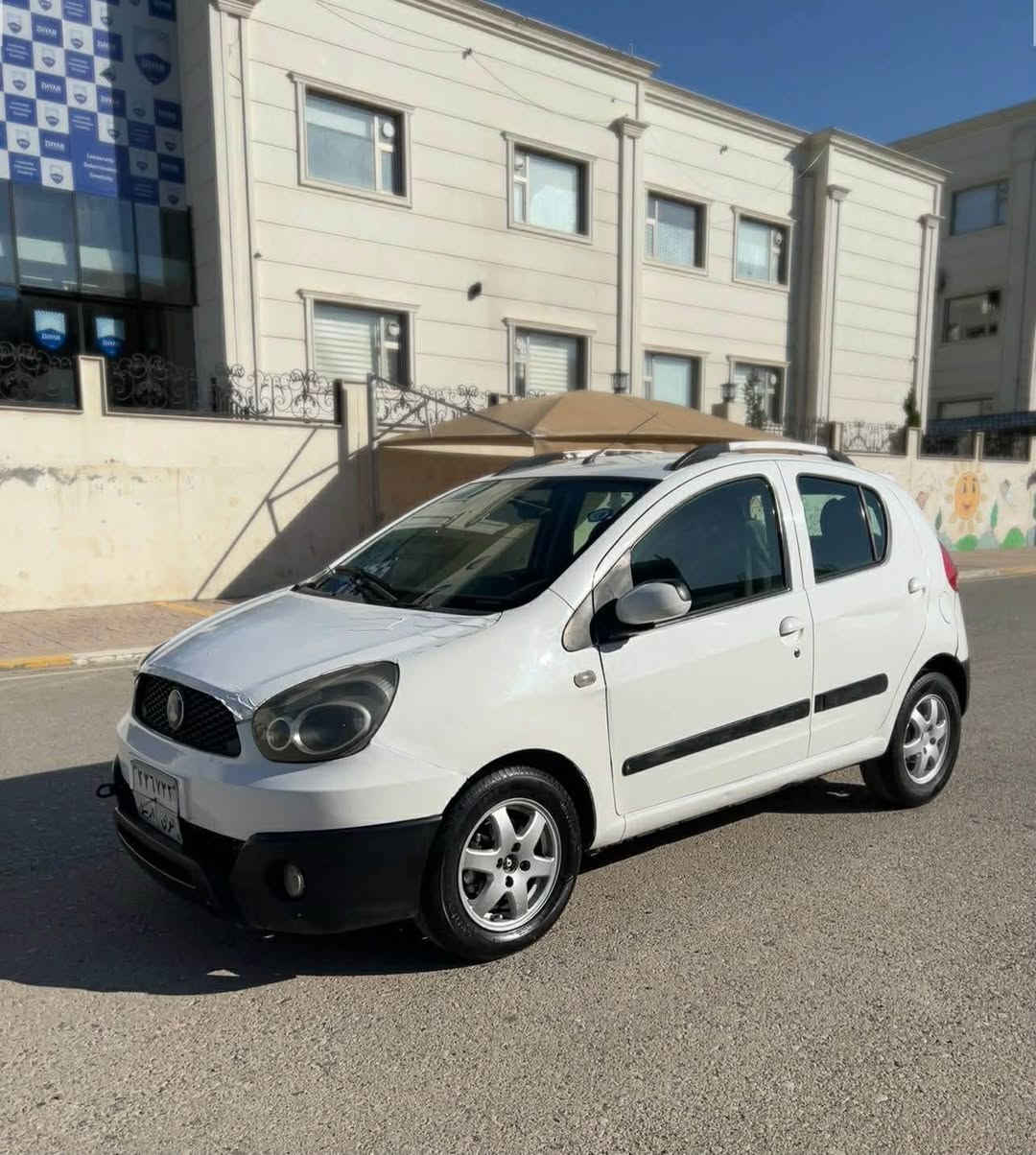 geely gx2 2014 
گێڕ مەکینە تەبریت تەقەو رەقی بەشەرت
سەیارەکی زۆر جوانو خاوین ماوە 570 هەزار غڕامەی لەسەرە دوای ماعمەلە دەیگەرینمەوە بەناوی خۆمە دوو پارجەی بۆیاغە بەبێ ژۆرێ
فابەر واتسئاپ(***********) سەعر ٥٥ مەجالیکی کەم أربيل, العراق
