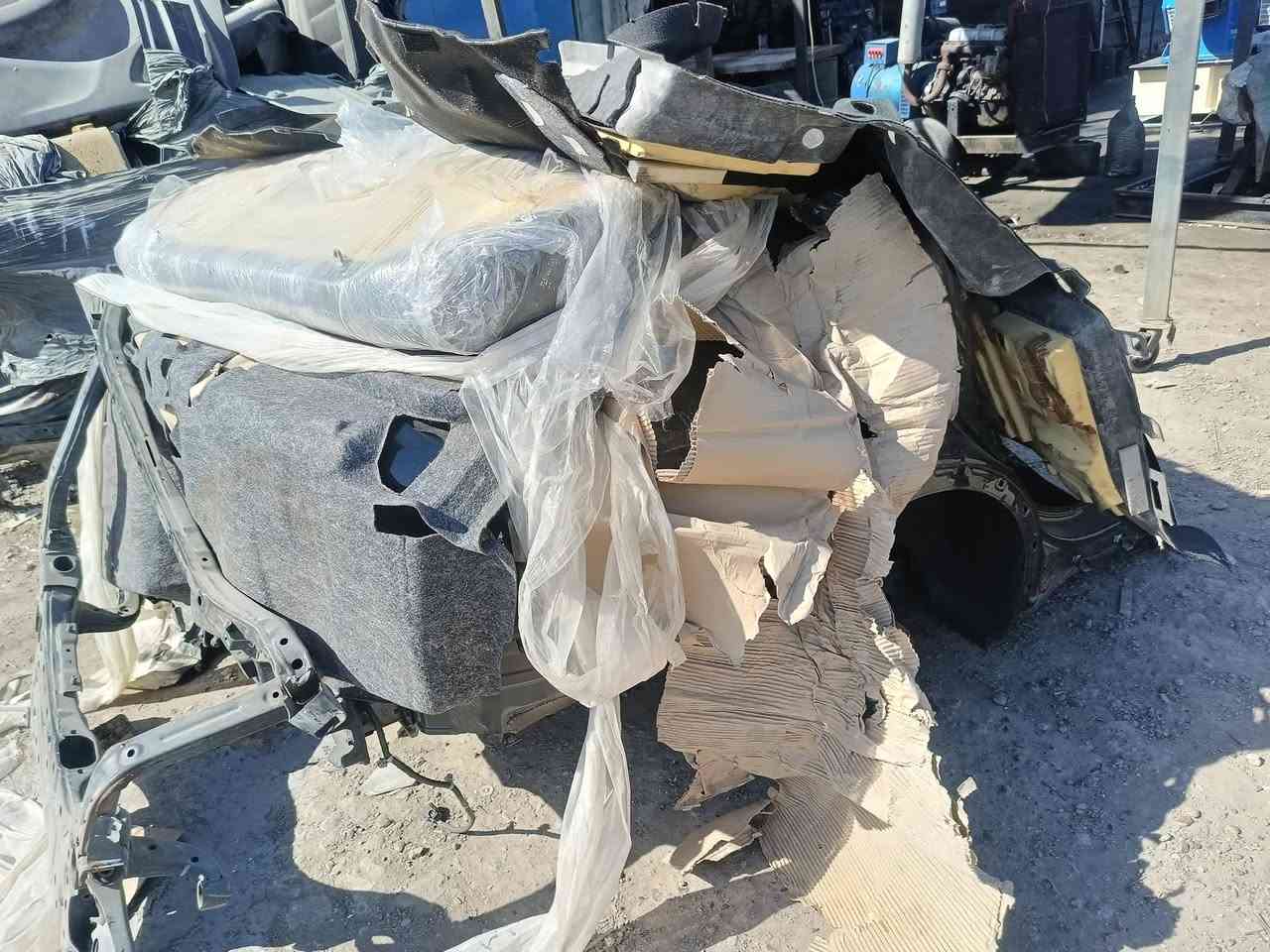 تغصيخ كي فور
قبغ جنطه فيلي 
جاملغ يسره فيلي 
جاملغات اسود يمنه يسره 
اهلالات امامي 
دشبول كامل 
كصه خلفيه 
كير مكينه 
ابواب يمنه  الصدر اسود خلف الصدر فيلي 
حداديه خلفيه هاوزن كامل 
عنوان بغداد حي اور 
***********
