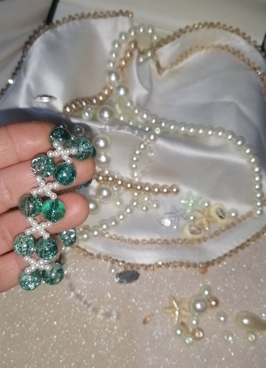 اعمال يدوية شغل فگتوري القطعة ب 5 الخرز زجاج يوجد توصيل داخل الموصل وجميع محافظات العراق ...


**إذا كنت صاحب هذا الإعلان وتريد حذفه لأي سبب، رجاءا أرسل رسالة إلى الدعم الفني**