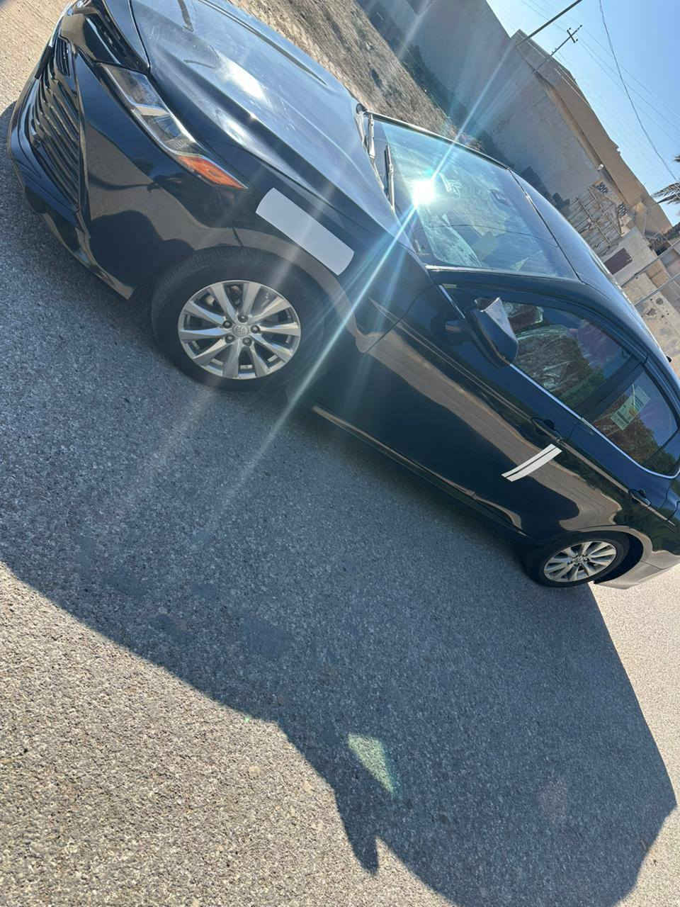 السلام عليكم 
كامري للبيع موديل 2018 رقم دهوك شرط التحويل السياره مصبوغه عام عام السياره جاهزه كير محرك بشرط السعر 132 الرقم ***********
