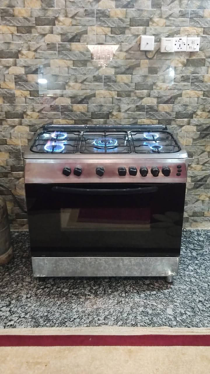 السلام عليكم طباخ تركي امتياز إيطالي نضافه فول داخل وخارج تجي تفحص وتأخذ السعر 175 العنوان بابل مركز ***********
