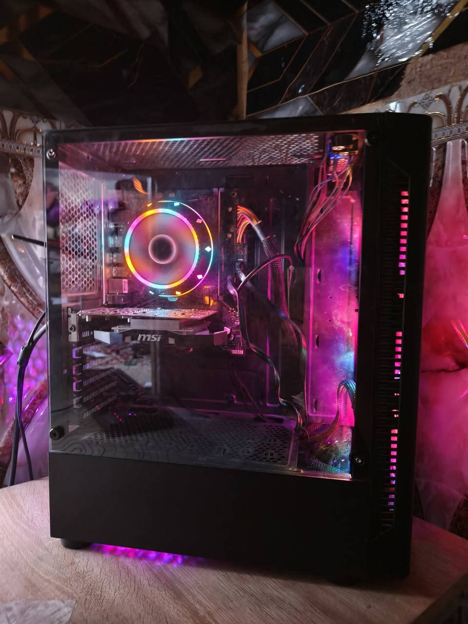 🖥️ السلام عليكم، PC للبيع

✅ المعالج: Intel Core i3 الجيل العاشر
✅ كرت الشاشة: GTX 1050Ti 
✅ الرام: 16GB DDR4
✅ التخزين:  128GB + hdd 1T
✅ مبرد هوائي بأداء ممتاز

الجهاز نظيف وجاهز للاستخدام والألعاب والشغل.
مكاني بغداد مدينة الصدر 
سعر 400 وبيها مجال 
رقم الهاتف/ ***********
