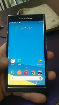 بلاك بيري بريف • كامرته تخبل • شحن سريع