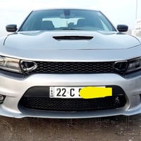السعر كلش مناسب واخو البلاش جارجر موديل 2017 ارتي محرك٥٧٠٠  بيها قطعتي...