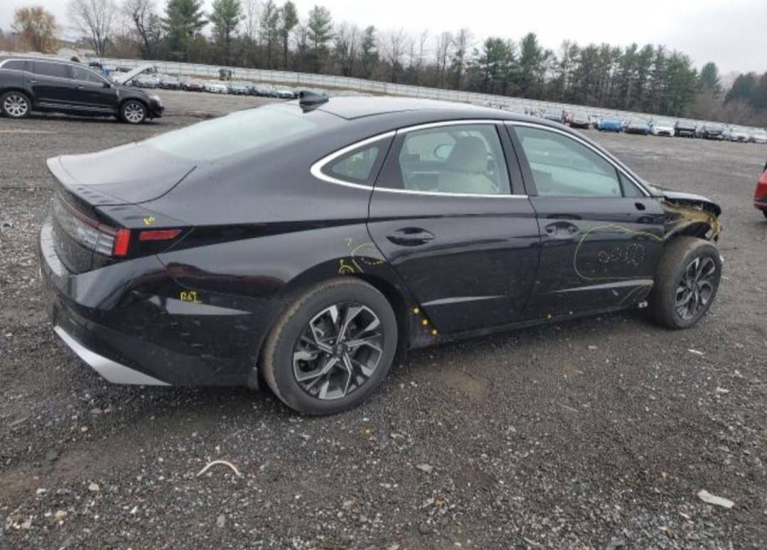 🔥 للبيع – سوناتا 2025 🔥

🚗 سيارة مميزة جداً بحالة ممتازة ومواصفات حديثة
💰 السعر: 73 ورقة (73,000$)

✨ المواصفات:

✔ محرك اقتصادي وقوي
✔ قير أوتوماتيك حديث
✔ شاشة كبيرة + نظام ملاحة
✔ كاميرا خلفية + حساسات
✔ بصمة تشغيل + دخول ذكي
✔ نظام أمان متكامل
✔ تبريد وتدفئة مقاعد
✔ إضاءة LED عصرية
✔ جنوط سبورت
✔ صرفية بنزين ممتازة

---

🤝 مميزاتنا:

✔ جاهزين للتعامل مع أصحاب المعارض والتجار
✔ توفير سيارات حسب الطلب من أمريكا
✔ مصداقية وشفافية بكل التفاصيل

---

📍 موقعنا: تكريت
📩 للاستفسار والمراسلة خاص

🔥 لا تفوت الفرصة – سيارة فخمة بسعر منافس 🔥


**إذا كنت صاحب هذا الإعلان وتريد حذفه لأي سبب، رجاءا أرسل رسالة إلى الدعم الفني**