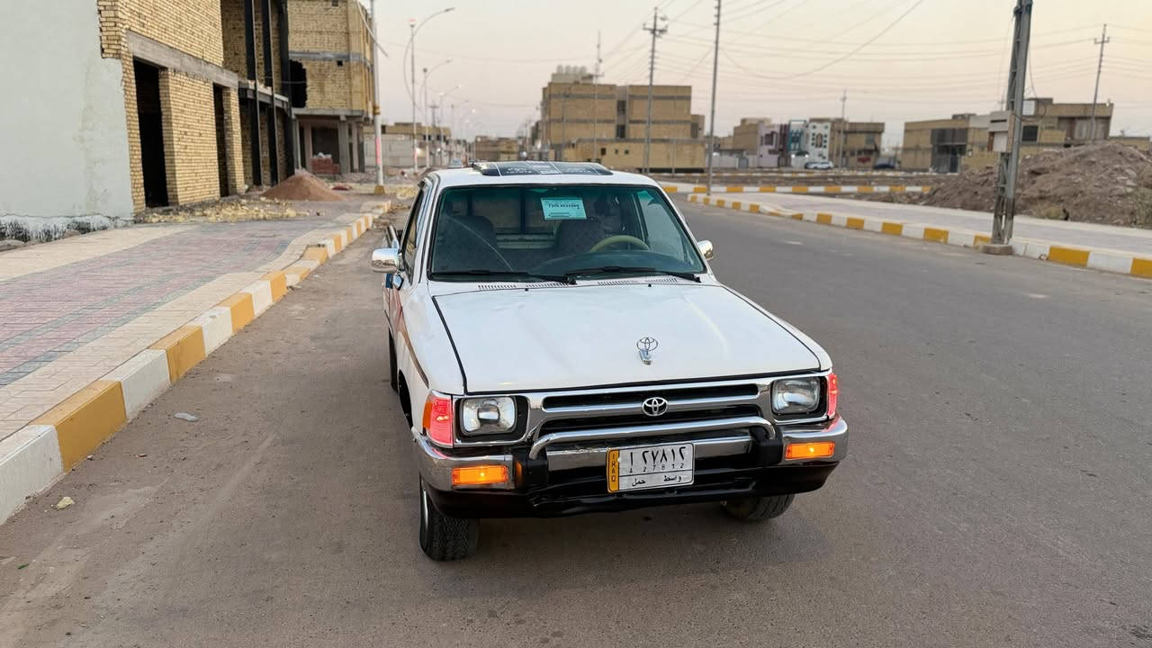 سلام عليكم بي كم تويوتا موديل 90 مكينه وكير ابلاد كير عادي رقم واسط تحويل ثاني يوم مكينه وكير جدد حداديه جديده كهربائيات شغاله باتري جديد تخم تاير جديد السياره جاهزه شرط التراي السعر 35وبيهه مجال قليل حك الجيه العنوان الناصريه المركز للاستفسار على الرقم التالي *********** غير متواجد عل فيس اتصال فقط
