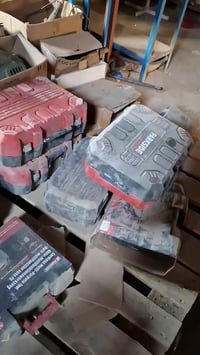 بارك سايد • عدة يدوية