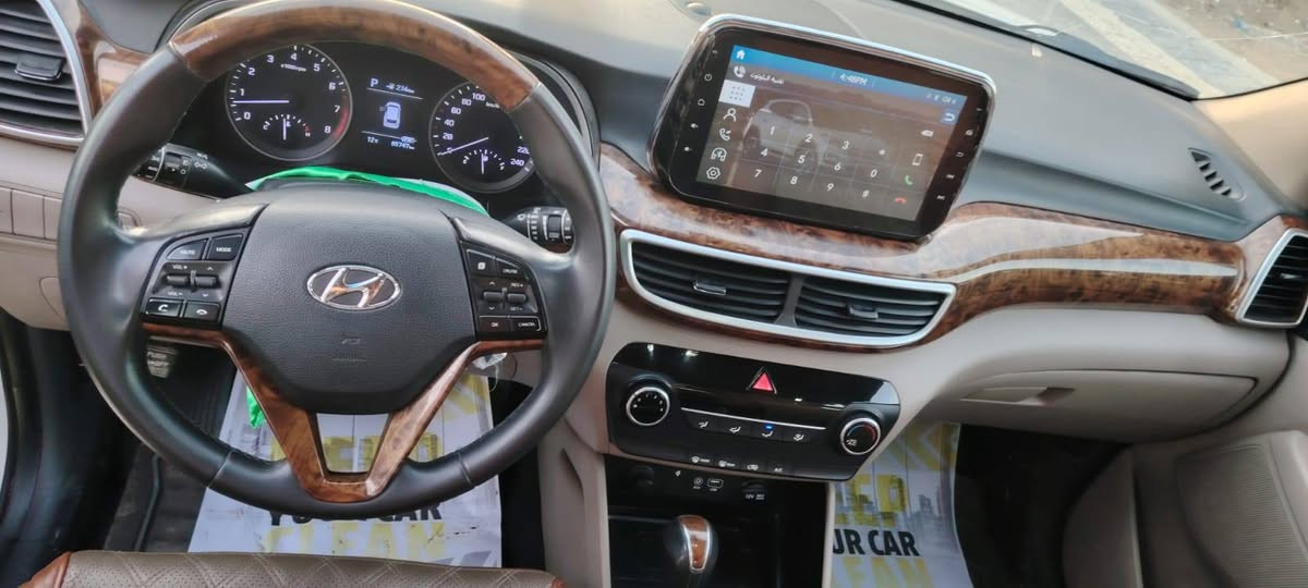 توسان مديل 2020

رقم بغداد انكليزي 

سياره مكفوله كفاله عامه  فول موصفات

رقم:  ***********
