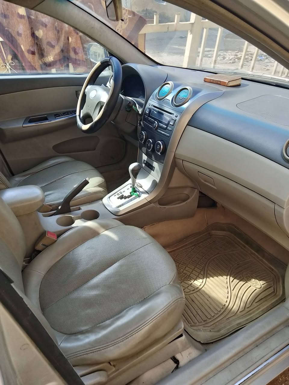 السلام عليكم بي وايدي جي اثري اوتماتيك محور محرك
كورلا محرك وكير بسمي أريده ٤٠ بيها مجال ***********
بغداد مدينة الصدر
