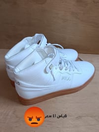 للبيع • اكسسوار شخصي • ماركة