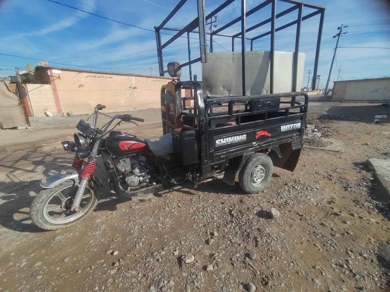 البيع السعر 600 وبيهه مجال المكان دبيكه مخمور
