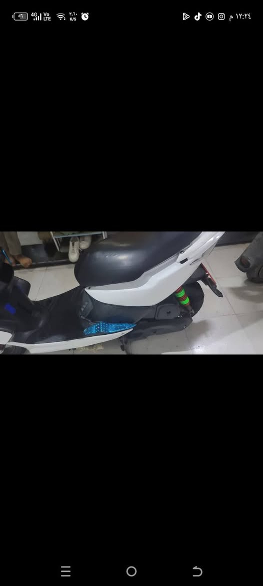 دراجه للبيع ماكس مضلع ***********السعر300وبيه مجال
