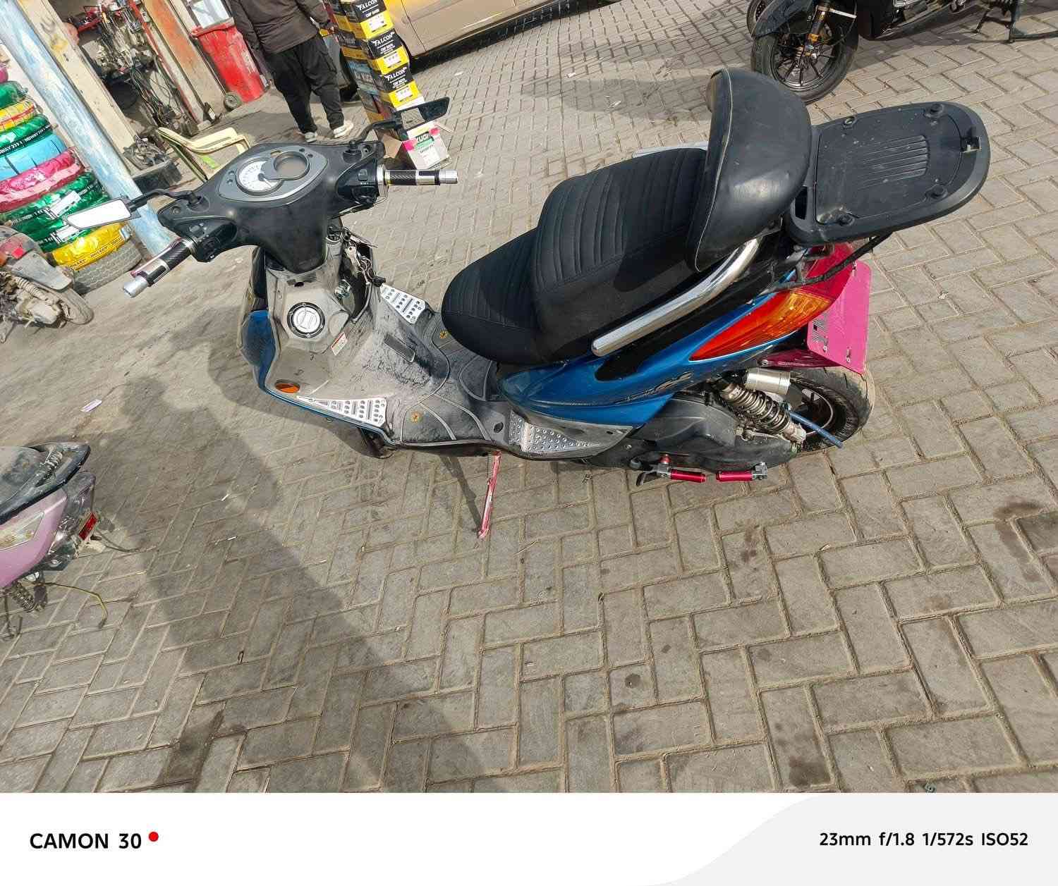 سلام عليكم سكنت فحل مزود دراجة 63 تفاصيل خاص***********
