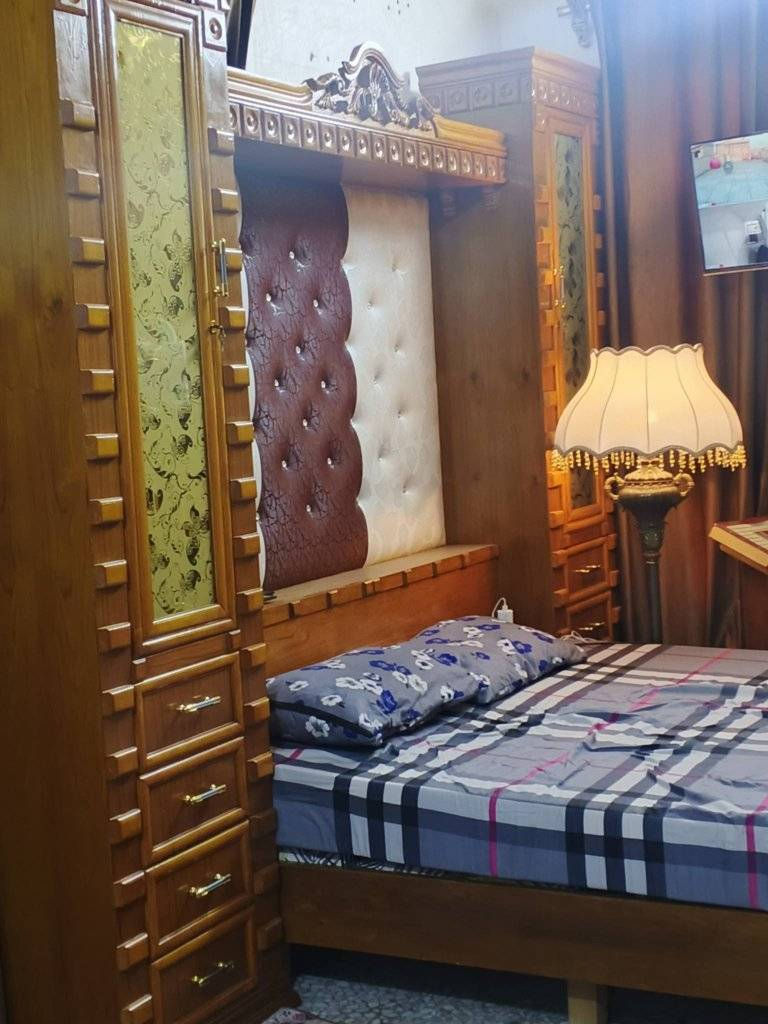 غرفه تسكام درجه اولى خارج داخل صاج كله نفس الارتفاع صار شهر من ماخذي السعر مليونين العنوان الشعله


**إذا كنت صاحب هذا الإعلان وتريد حذفه لأي سبب، رجاءا أرسل رسالة إلى الدعم الفني**