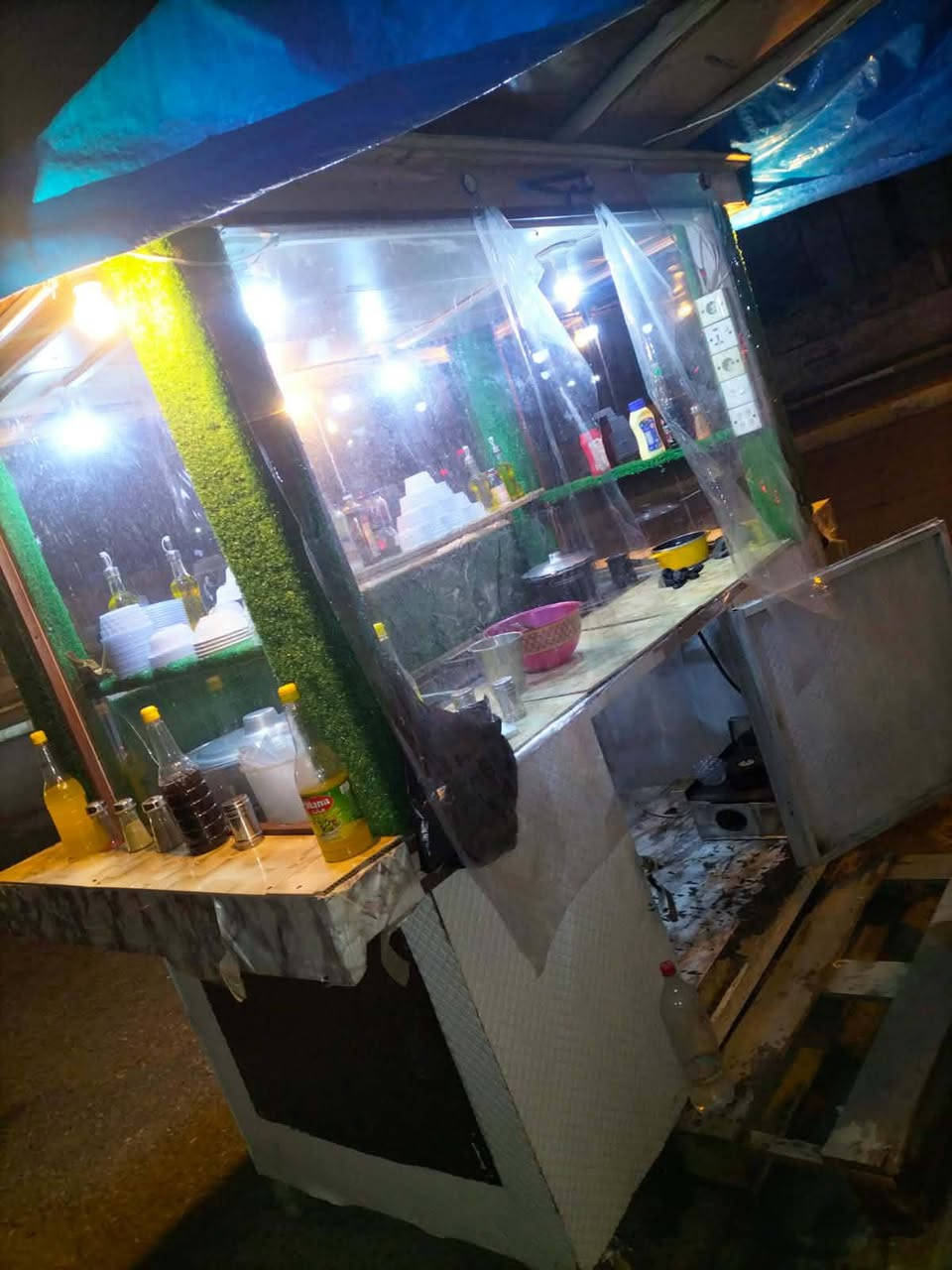 عربانه كل عيب ماببها بيها خمس عيون وبيها شوايه بركر سعره ٧٥٠وبي مجال


**إذا كنت صاحب هذا الإعلان وتريد حذفه لأي سبب، رجاءا أرسل رسالة إلى الدعم الفني**