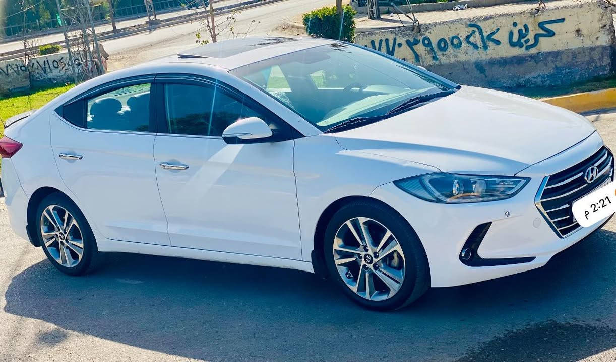 النترا 2017 وارد ايراني VIP GLS
فووول مواصفات للاخير...  1/1
مكفولة من الصبغ والتبديل 
عداد المسافه 139 الف حقيقي 
مواصفات: 
حساسات امامي خلفي 
شاشه كامره اصلية 
تدفئه وتبريد كشنات امامي 
تدفئة كشنات خلفي 
تدفئة مقود 
تبريد بيانو مركزي و خلفي و مناخين
3 انضمة قياده 
تحديد مسار 
رادارات اماميه و جانبيه
مري قلاب عند الرجوع + اشارة + شفط
خزن كشنات ميموري 3 وضعيات
كشن السائق كهرباء 3 وضعيات 
فول تحكم ستيرن مع مثبت سرعة 
لد امامي + لد خلفي 
فتحة سقف 
كشنات جلد بلون القرميدي 
كشنات خلفيه قلاب + 3 تجاوي
بصمة مع ترحيب عند الاقتراب 
صندوق ذكي يفتح عند الاقتراب 
فول سستم سماعات مع التويترات 
نضام مكابح (ابريك) Abs 
وبعد بيها هواية مواصفات والجناية مالتها يعرفها اكيد 
كلش محافظ عليها ونضيفة 

السعر 163. بيها مجال قليل
الشراي يتصل غير متواجد ع النت

رقم صاحب السياره .

 0771 816 8377

‭0783 117 9912‬

‭0770 057 8789‬
