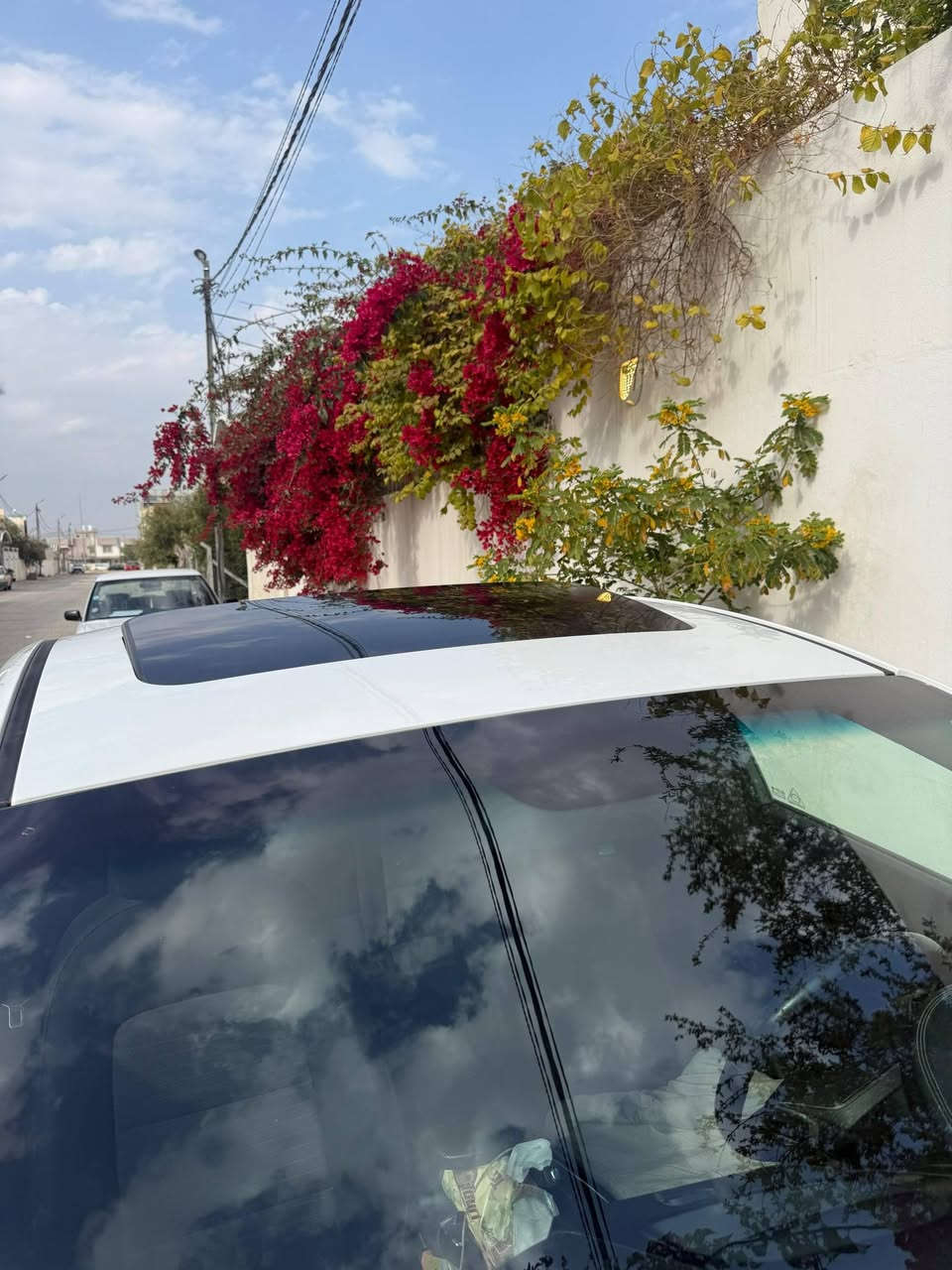 السلام عليكم
كيا سيراتو موديل 14 خليجي فول عدا البصمه رقم انكليزي 
مكينة وكير شرط 
تبريد ثلج 
حدادية وكهربائيات وتخم تايرجديد  
بيها كارتين وبارد ورصعات بالقماره والباقي مكفول السعر ١١٥  وبي مجال 
مكان السيارة النجف الاشرف للأستفسار ***********
