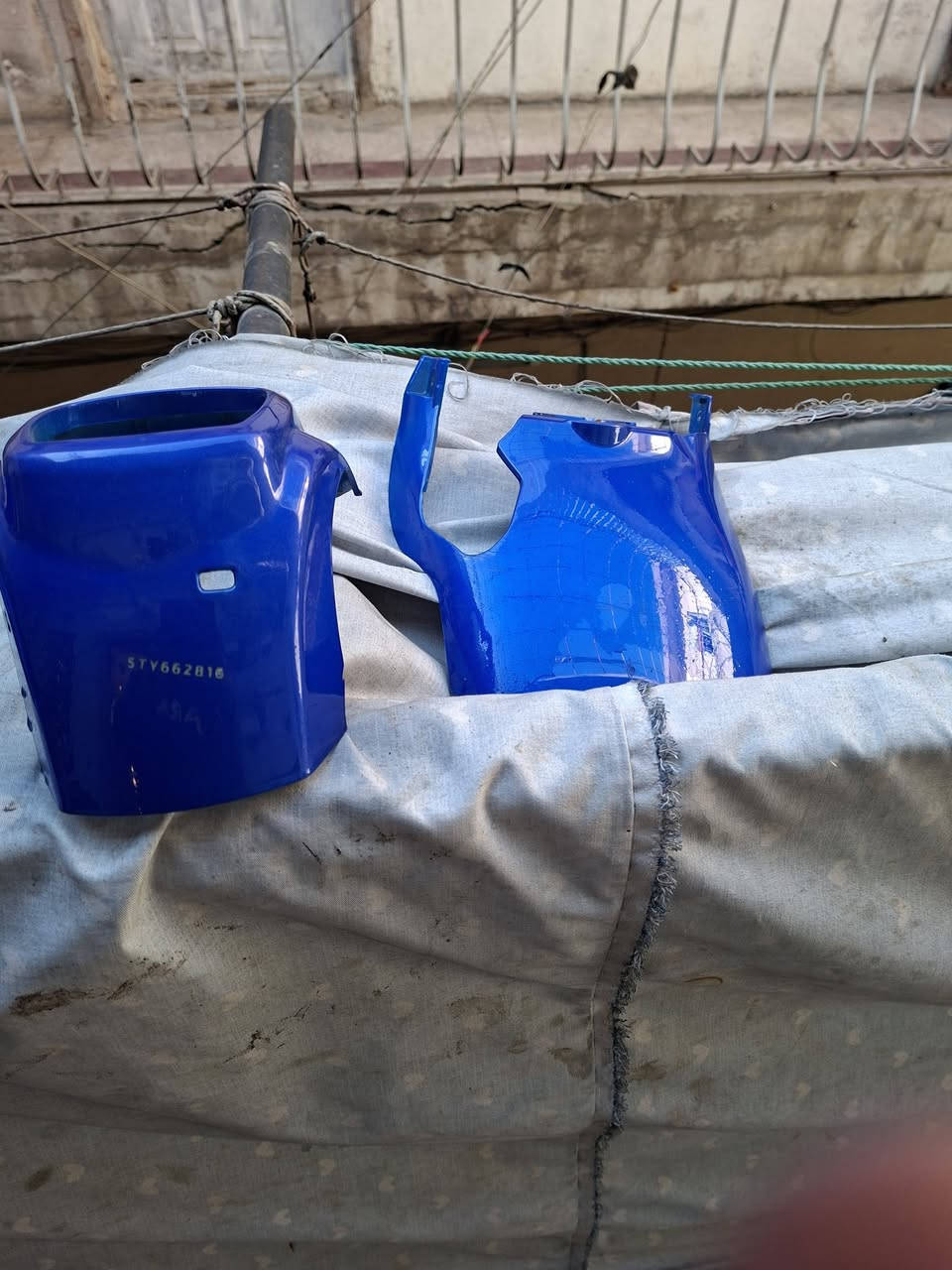 كفرات ماكس بوليسه تايوان مو صيني بعد بلباكيت لا ليط ولاشي مكسور وسيبايه مال تزويت هم وياهم سعر كلهن 60الف  بغداد جديده ***********
