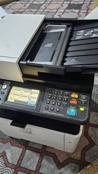 💫طــــابعة ليزرية كيوسيرا 5526cdw 💫طــــابعة تطبع وجهين تلقائي للملازم...