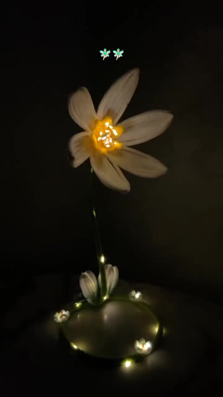 ابجورة زهرة النرجس البيضاء سعره 15الف عليه عرض يوجد توصيل لجميع المحافظات العراق


**إذا كنت صاحب هذا الإعلان وتريد حذفه لأي سبب، رجاءا أرسل رسالة إلى الدعم الفني**