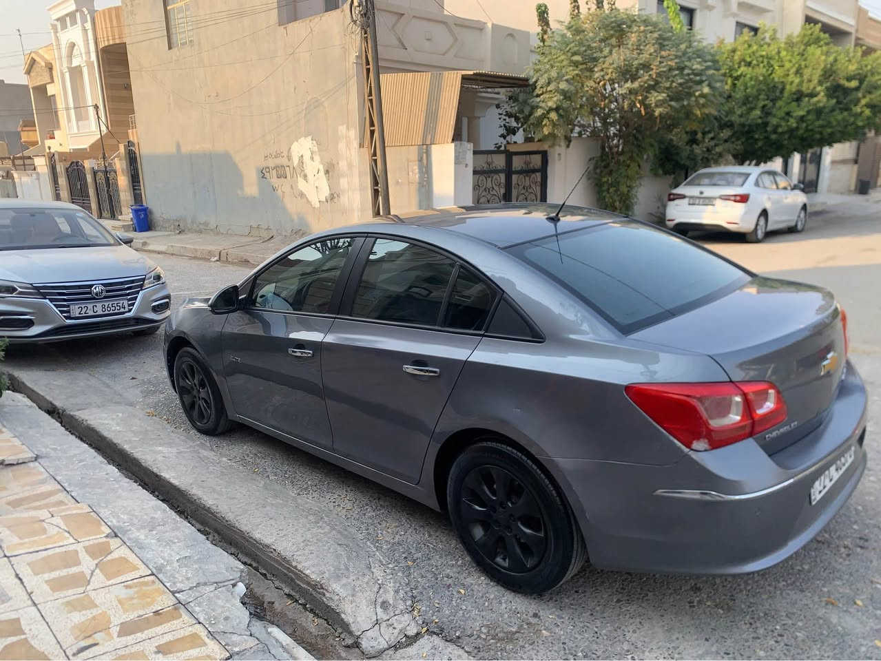 شۆفلیت کروز ٢٠١٧ بۆیاخ یەک پارجەی بۆیاخە بیژۆری   مواسەفاتی LTتەنها سلایت نیە لۆ خاوینی زۆر خاوینە   گیر ماکینە تەبریت کارابایەت هەمووی بەشەرتە  شوێن هەولێر رەوم تەلەفۆن *********** أربيل, العراق
