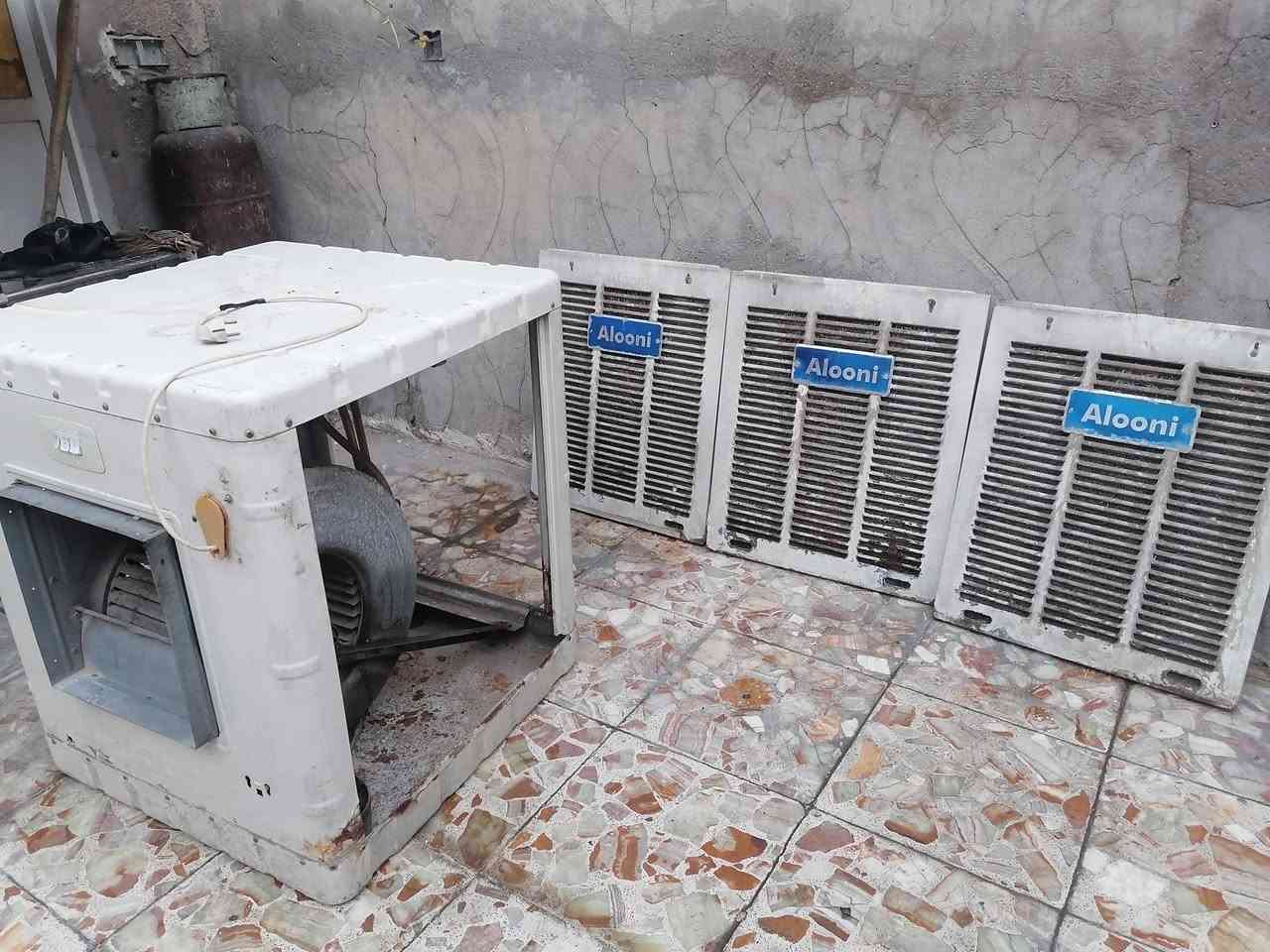 السلام عليكم مبرده ايلونه باب اول مستخدمه شغاله سرعتين سعرهه ١٠٠/ بايسكل حجم ١٦ ابو دسكات امامي خلفي سعره ٤٠ بغداد مدينة الصدر ***********
