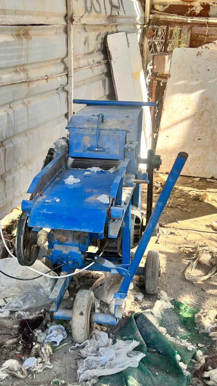 ندافة صوف للبيع شغالة أي نقص مابيها سعرها 350 العنوان كركوك حي العسكري هاذ رقمي للستفس***********
