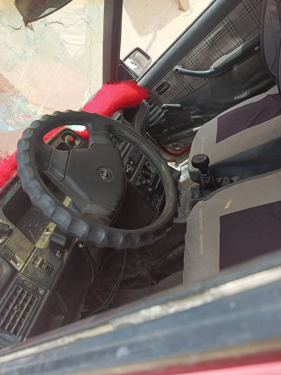 اوبل كاديت للبيع موديل 1991
رقم اخضر بيها كابون بانزين محرك وگير شرط السعر 18 ورقة وبيها مجال عنواني تلعفر الكسك 
***********
