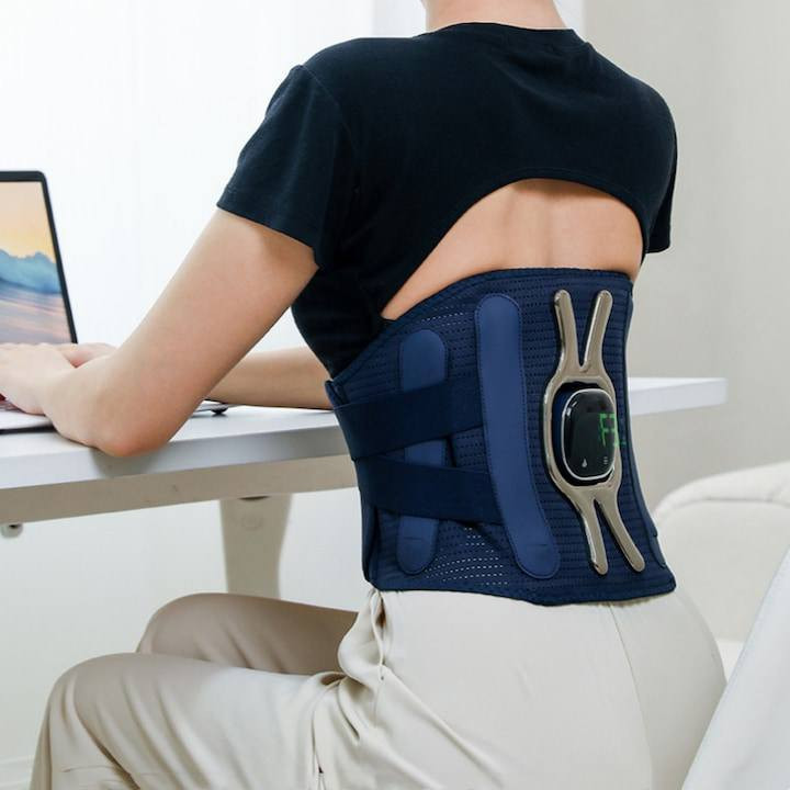 هذا المنتج هو حزام تدليك ومساج متعدد الوظائف للخصر والظهر. 
الوظائف الأساسية: يوفر تدليكًا بالاهتزاز مع خاصية التسخين بالأشعة تحت الحمراء لتخفيف الآلام واسترخاء العضلات. 
مناطق الاستخدام: يمكن استخدامه على الخصر، الظهر، الرقبة، والبطن لتخفيف التوتر والضغط. 
المميزات التقنية: يحتوي على بطارية مدمجة قابلة لإعادة الشحن للاستخدام اللاسلكي، مع إمكانية التحكم في درجات الحرارة ومستويات الاهتزاز. 
تصميم مريح: مصنوع من مواد ناعمة ومرنة، ويتميز بخاصية الإغلاق التلقائي للأمان.


**إذا كنت صاحب هذا الإعلان وتريد حذفه لأي سبب، رجاءا أرسل رسالة إلى الدعم الفني**