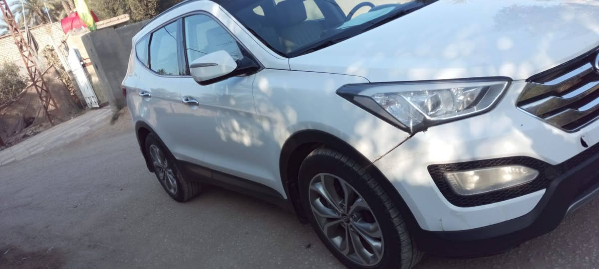 السلام عليكم  سنتافي 2013 خليجي لون ابيض فول
6سلندر
7راكب
دفع رباعي
سعر 175
غير متواجد عله فيسبوك 
رقم ‏‪0780 359 6167‬‏
