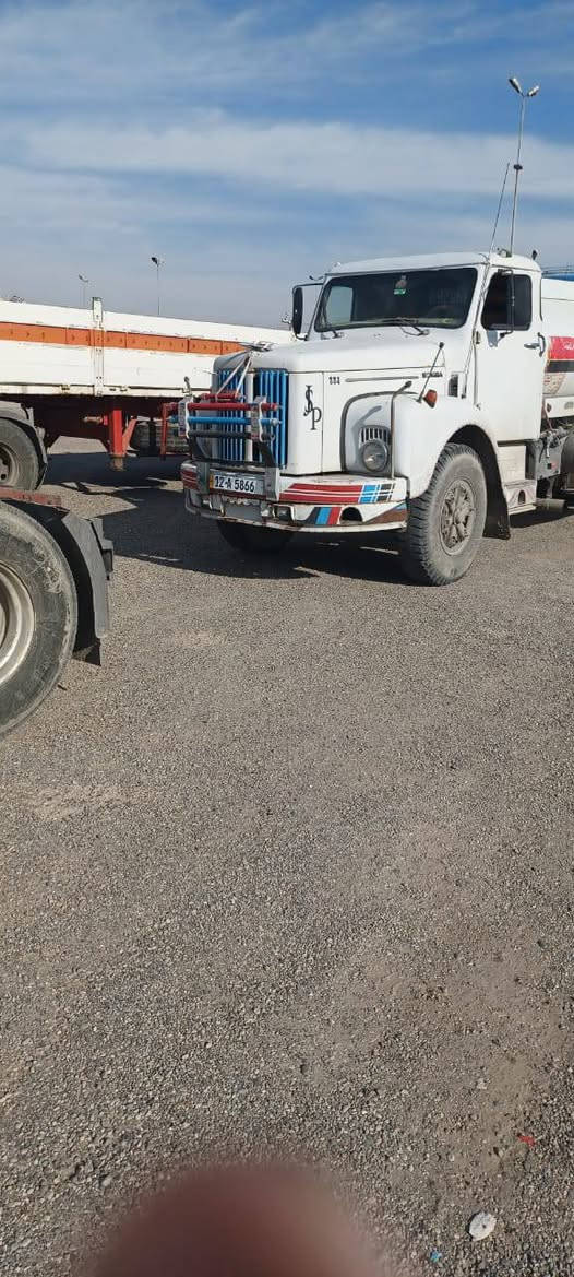 اسكانيا موديل 82 رقم نينوى رقم جديد بي حصة كازوايل نظيف تحت العمل سعر 23 مليون قفل مال بيع 
 *********** 
***********
