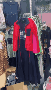 فستان بناتي محير السعر 5الاف فقط لحجز مراسله لصفحة  07811955575